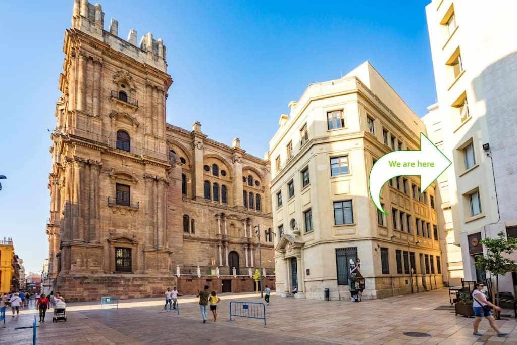 Gran Apartamento De 3 Habitaciones Junto A La Catedral マラガ エクステリア 写真