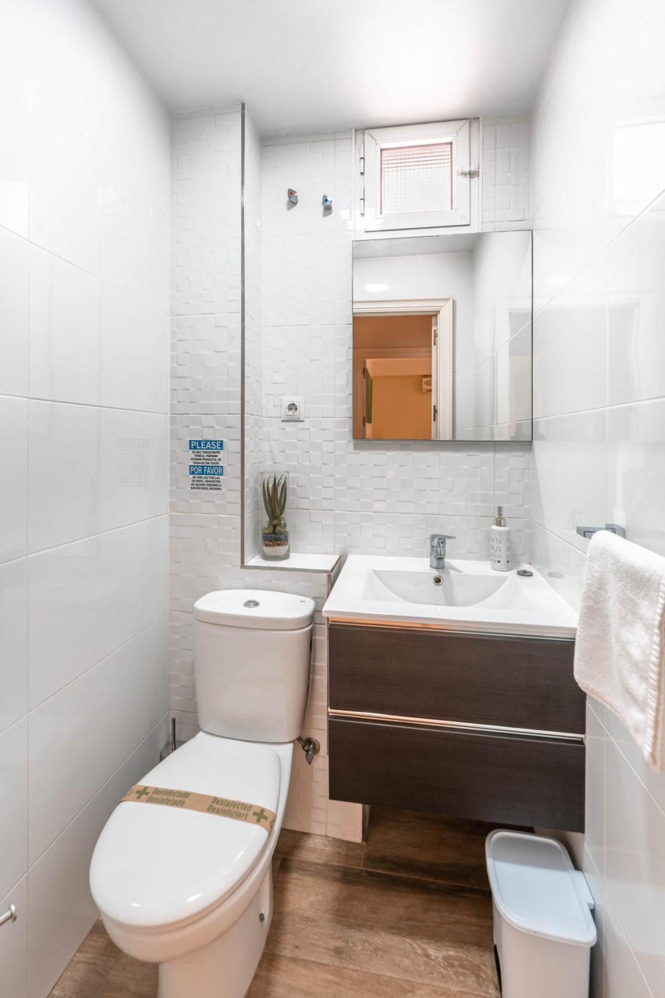 Gran Apartamento De 3 Habitaciones Junto A La Catedral マラガ エクステリア 写真